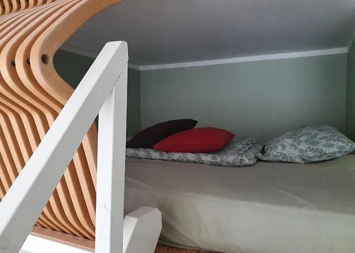 Freedom65 And Caravan Hostel Tallinn