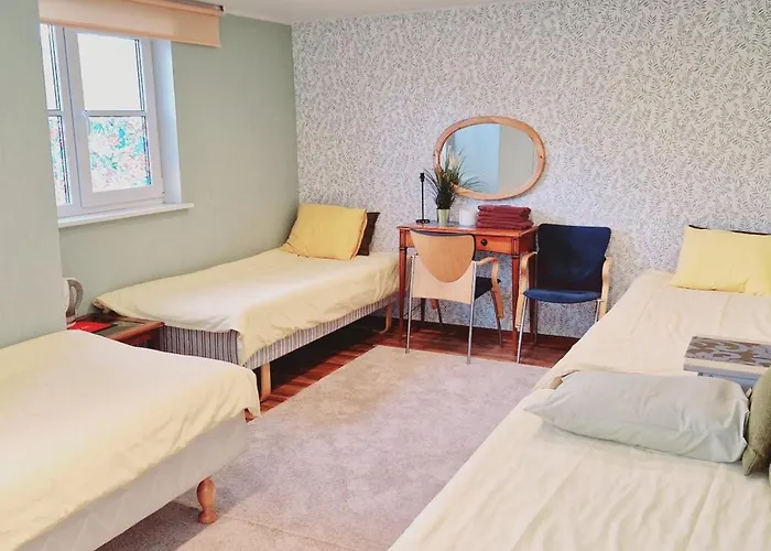 Hostel Freedom65 And Caravan Tallinn