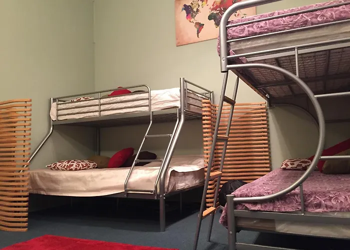 Hostel Freedom65 And Caravan *