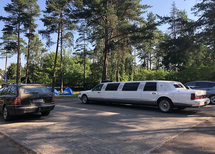 Freedom65 And Caravan Hostel Tallinn