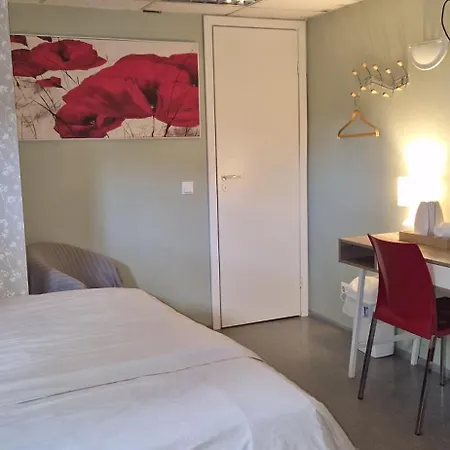 Freedom65 And Caravan